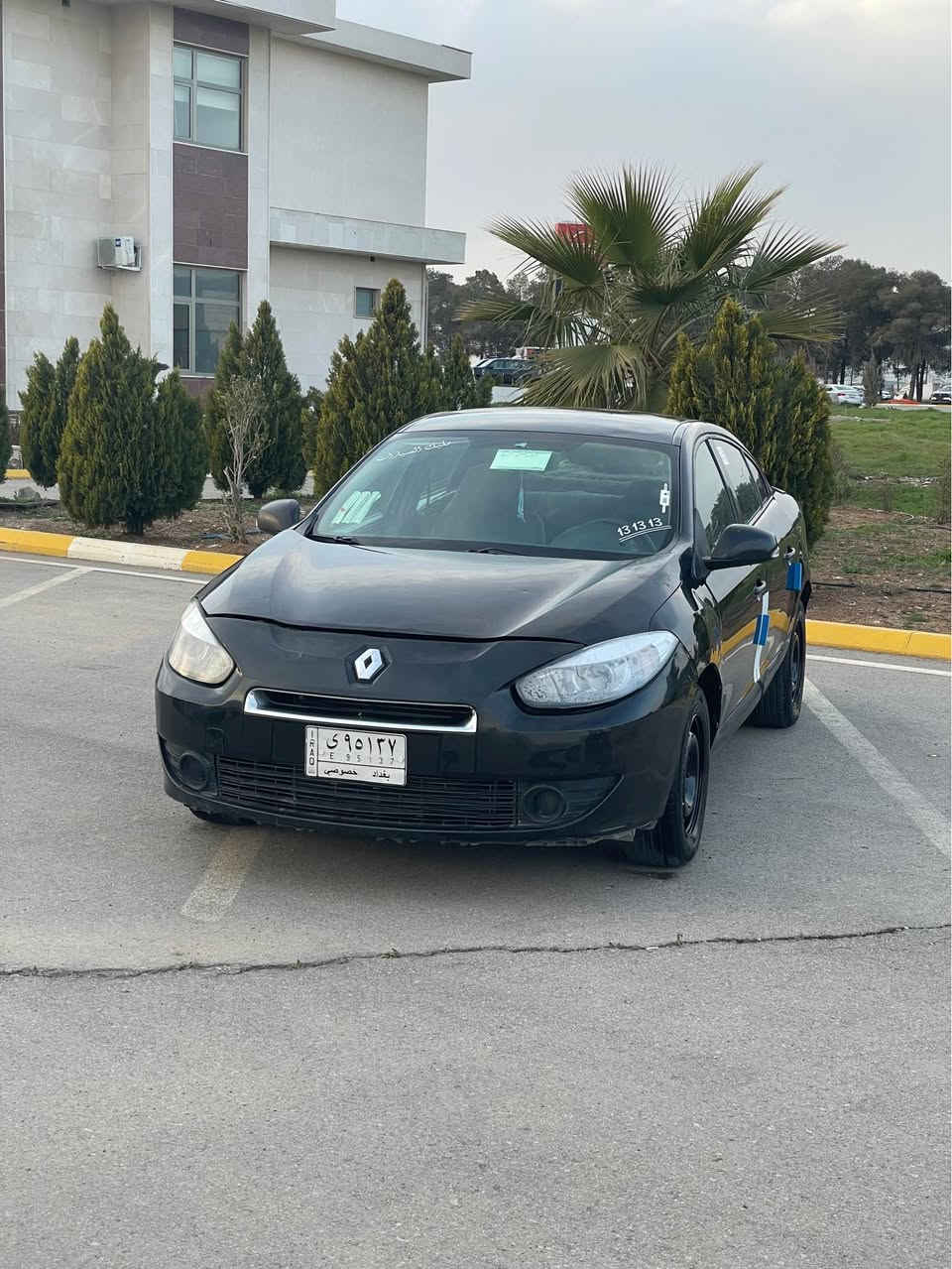 ڕینۆ فلۆنس صاڵۆن مۆدیل۲٠۱۳
سەنەوەی عەسلی بە ئەوەلیات و حاسیبە
گێڕ ئۆتۆماتیک گێڕ و مەکینەی بە شەرتی فەحس و تەرای و فیتەر 
سەیارەکە بێ دەعم و لێدراوییە هیچی پێوە نییە پێش و دوای کەپسە قرچیشی نییە
کارەبای هەموو گیانی بە شەرت 
تەبرید سارد و گەرمی بە شەرت 
تەقەو ڕەقەی بە شەرت 
ماڵی دۆستە مەسرەفی هیچ هیچ تیا نییە لە سلیمانیم سیعری  ۳۹ گەڵاو مەجالیکی برایانە
٠۷۷٠۲۲٦۸٤۸۹____٠۷٥٠۱٤۸۸٤٠۸ السليمانية, العراق
