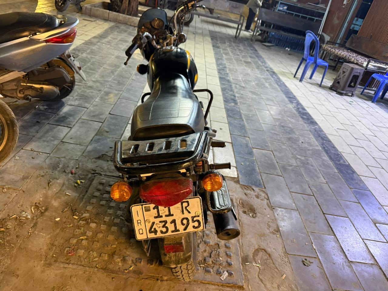 بوكسر مرقمه للبيع موديل ٢٠٢٤ الدراجه نضيفه فول مكاني شارع حيفا *********** السعر ٢٥٠٠ وبيها مجال بسيط
