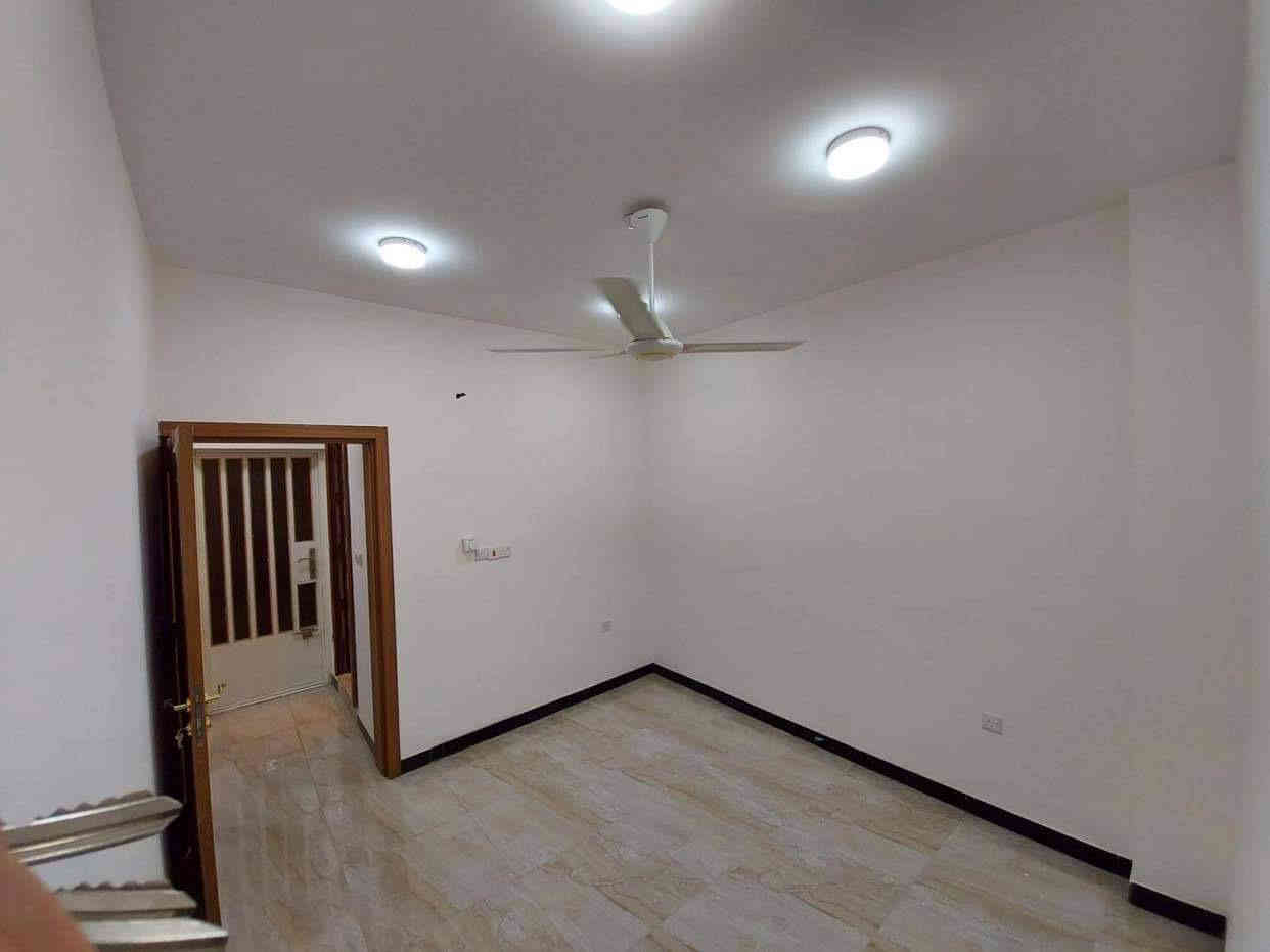 متوفر شقق للايجار
طابق ارضي
طابق 1
 عنوان اعظميه  شارع راغبه خاتون شارع العدد
***********
اسعار مناسبه
