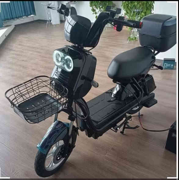 دراجات شحن للبيع…. 
سعر القطعة 850,000
كما تتوفر مبيعات جملة  لاصحاب المحلات التجارية
الموقع بغداد  ، 
لمزيد من التفاصيل التواصل على الرقم ***********
