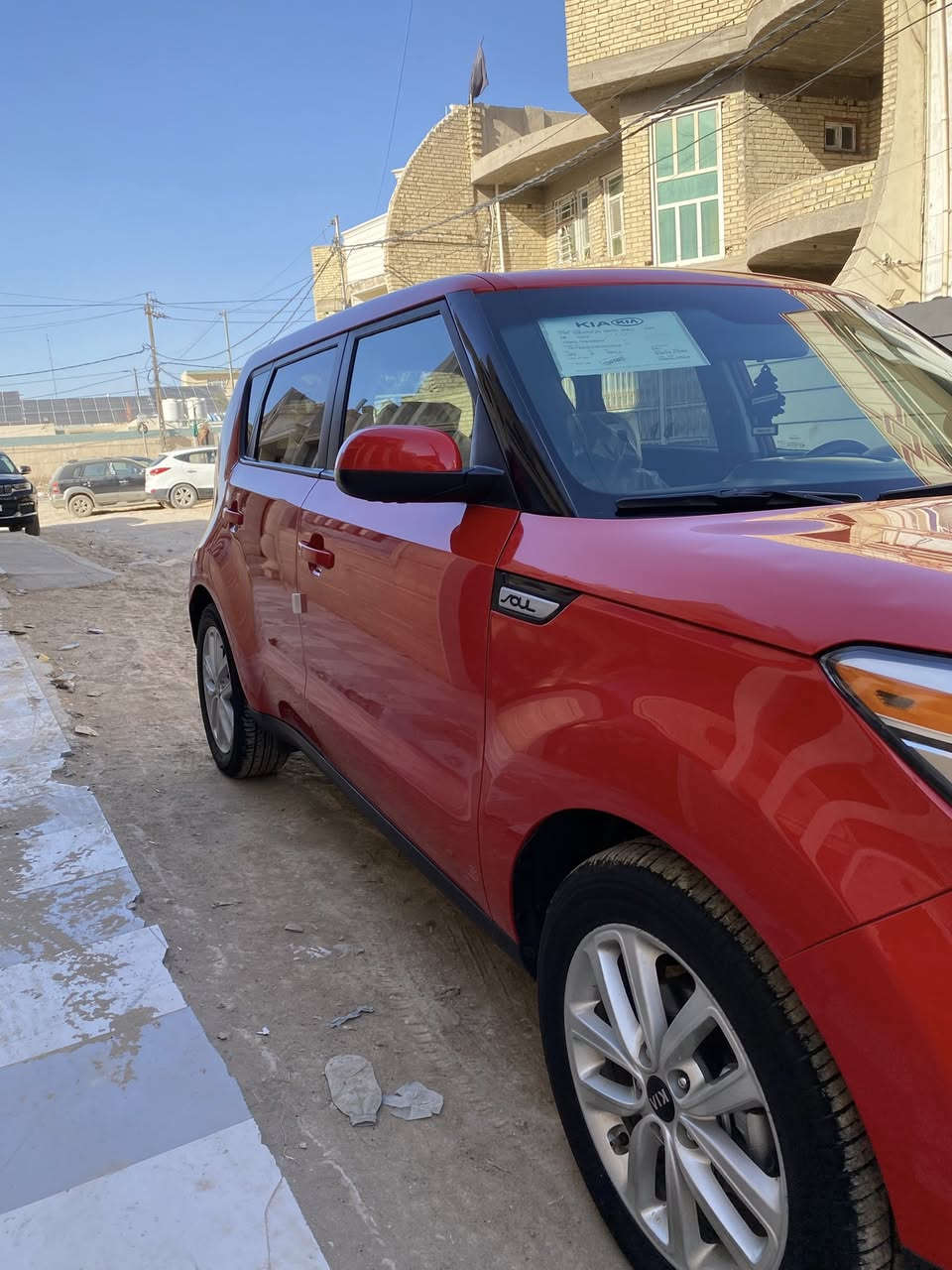 ياالله السلام عليكم صول للبيع موديل 2018. كفاله سياره لاجراد ولارصعات ولاقطره تكحيل ماشيه 76 جاهزه من كلشي تخم تاير جديد حداديه جديده تبريد ثلج مواصفات باب ثاني تجي شاشه  وتحكمات استيرن ونظام eco ونظام السبورت ومثبت سرعه كلها ليبل واحد حتى دعاميات رقم بابل جديد وبسمي والهزه مالتها هم جديده كير مالتها AT كفاله وصور الحادث مال امريكا موجود بالمنشور والبنيد نفسه مصلح تصليح ويه للعلامه يعني برغيي مامفتوح مكينه 2000 لاتنقيص ولاتبخير ولا صوت سياره عارضها ب130 وبيها مجال كلش بسيط وهذا رقمي من يعجبك المنشور اتصل واني خادم وهذا رقمي وبي واتساب هم ***********🤎
