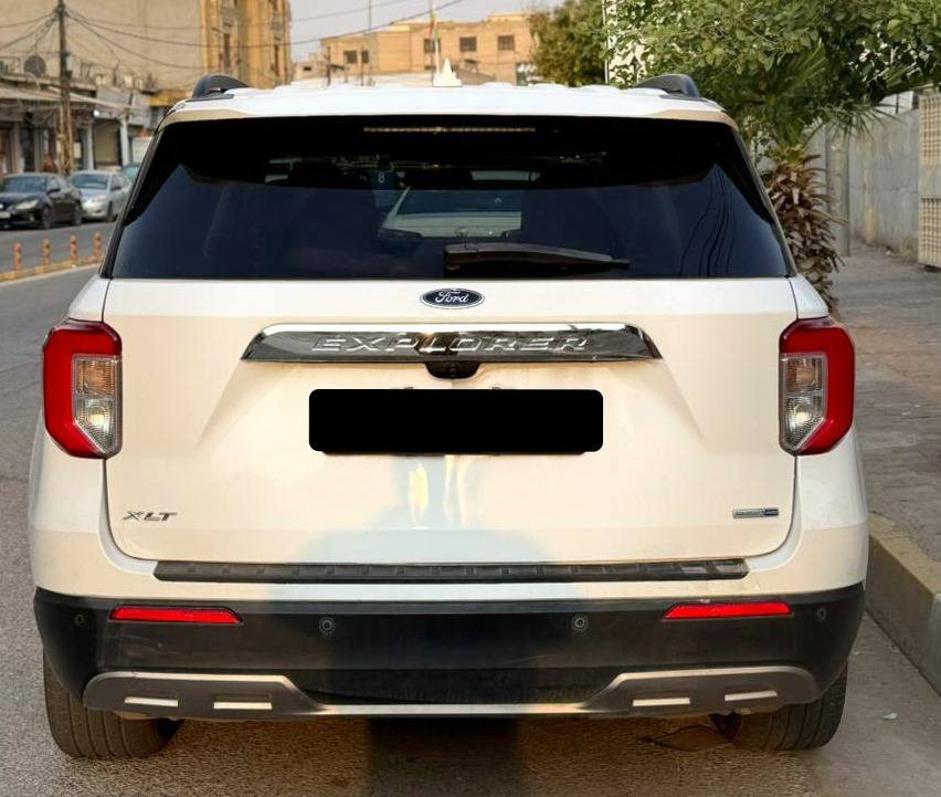 کوردی - عربي

 فۆرد اكسپلور 2020
- بی ئیرباگ بی  سوبخ بی شوخت
 - رەنگ سپی
- دەبل ئەكسل
- كوشین VIP
- ناو زەرد
- شەغال
- كوشین كارەبایی سەكن  و سایەق
- كوشین هیتر هەر چوار لاى 
-ئاوینه‌ هیته‌ر
- سوكان هیتر
- سوكان تەقەل
- تەبرید مركزی
- سندوق شەفت
- رادار پیش و  تەنیشتكەكان
- بی ئیرباگ بی  سوبخ بی شوخت
 - چوار شوینی ساردەكوتە زۆر كەم

***********

فورد إكسبلور 2020
بدون إيرباق - بدون شوخط
اللون أبيض
دبل أكسل
مقاعد VIP
داخلية صفراء
شغال
اوينات رادار
 4 كوشن كهربائية 
جميع المقاعد مزودة بالتدفئة
المقود مزود بالتدفئة
تبريد مركزي
صندوق شفت
رادار أمامي وجانبي
بدون إيرباق - بدون شوخط

*********** أربيل, العراق
