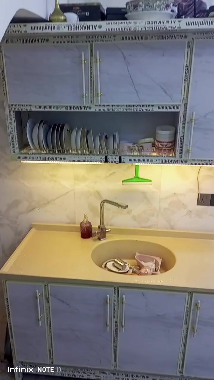 من رخصت الادمن المحترم 
سنك وملحق متر ونص قبل يومين اخذته وريد ابيعه اريد اكبر منه والله العظيم بعده جديد السعر علخاص


**إذا كنت صاحب هذا الإعلان وتريد حذفه لأي سبب، رجاءا أرسل رسالة إلى الدعم الفني**
