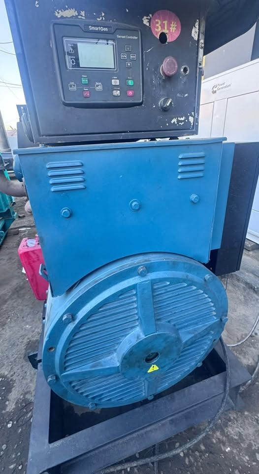 🔵دايو  دي اتش 400كيفي
🔵8بستم شاصي 
🔵مستعمل نظيف تشغيل واطفاء اوتو 
🔵بشرط ممفتوح محرك ولابرغي
🔵توصيل لكافه المحافظات العراق🚛🚚
🔵للتواصل ابو محمد ***********
🔵العنوان اربيل 📍شارع 100
