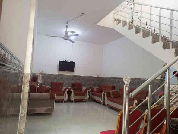 دار للبيع مساحه 120 م مربع بناء جديد درجه اولى منطقه راقيه 
زراعي حي ميسان شارع 60 قرب سكلة الكرعاوي قريب شارع الصبات السعر 62 مع المجال استفسار اكثر ***********
