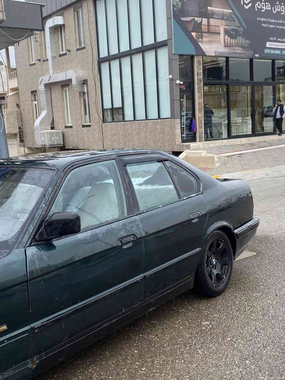 سەرەتا بە ناوی خوا بیئێم ٥٢٥ کەپسی گێر عادی
گێرو مەکینەی ئەوروپی لۆکی لەسەرە یەک حەفتەیە خراوەتە سەری بەشەرتی ئەوەی هەڵمیشی نەبێ بەخاریشی نەبێ  سلاید ٤ جام کارەبا قفل مەرکەزی سەیارەیەکی رێکو پێکو مەزبوتە ٤ تایەی تازەی لەسەرە   لە سلێمانیم ***********   
علوجە بەشەرتی مالی مەدەنی
