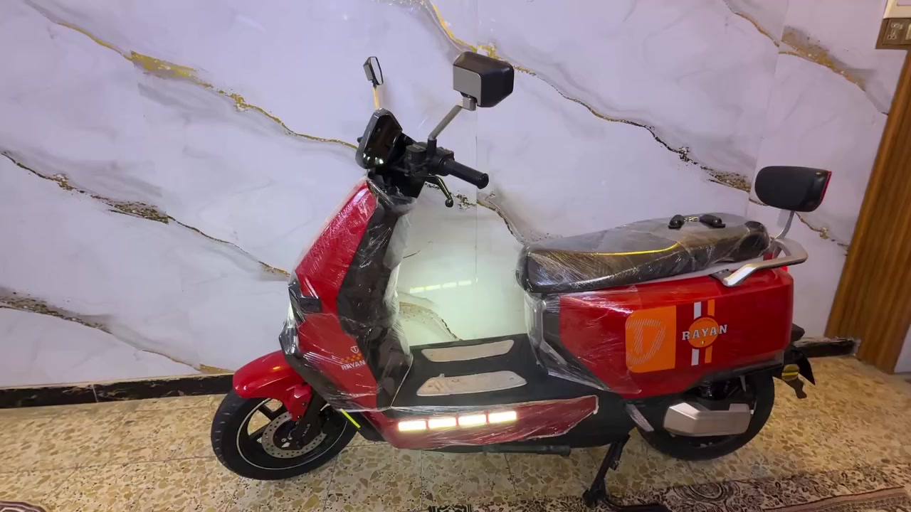 السلام عليكم دراجة شحن نوع ريان وحش الكون لون احمر ملف ٢٠٠٠ مثبت سرعة لايت زتون دبل بصمة وسويج ثلاث سرع استعمال قليل جدا جديدة جدا جدا مكاني بغداد الحرية للتواصل على الواتساب ***********
