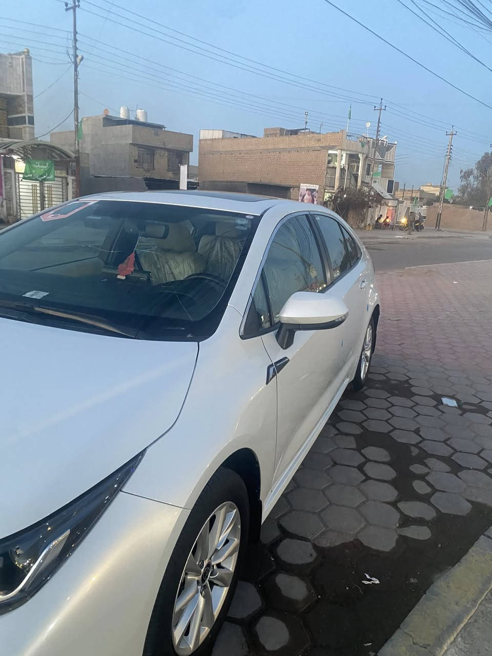 كورلا موديل  ٢٤ شركةً ساز
ماشيه ٣١
مكفوله رقم اربيل بسمي
***********
مكاني بغداد
سعر١٨٢
