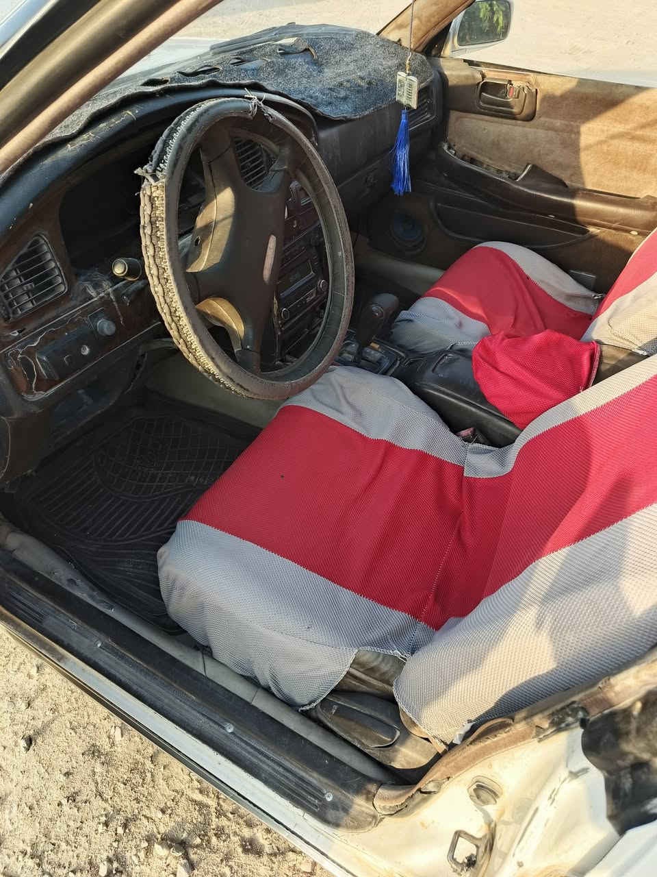 مارك كصيف للبيع  مكفوله كص ونقل وصوليات
سياره بسمي انه راعيه  سنويه لل٢٨
مكينه ثنين ونص نضيفه
كير نضيف   حداديه نص ونص
رقم نكليزي داخله هزه جديده
لبصره سفوان *********** سعر ٣٨  بيه مجال كلش قليل
