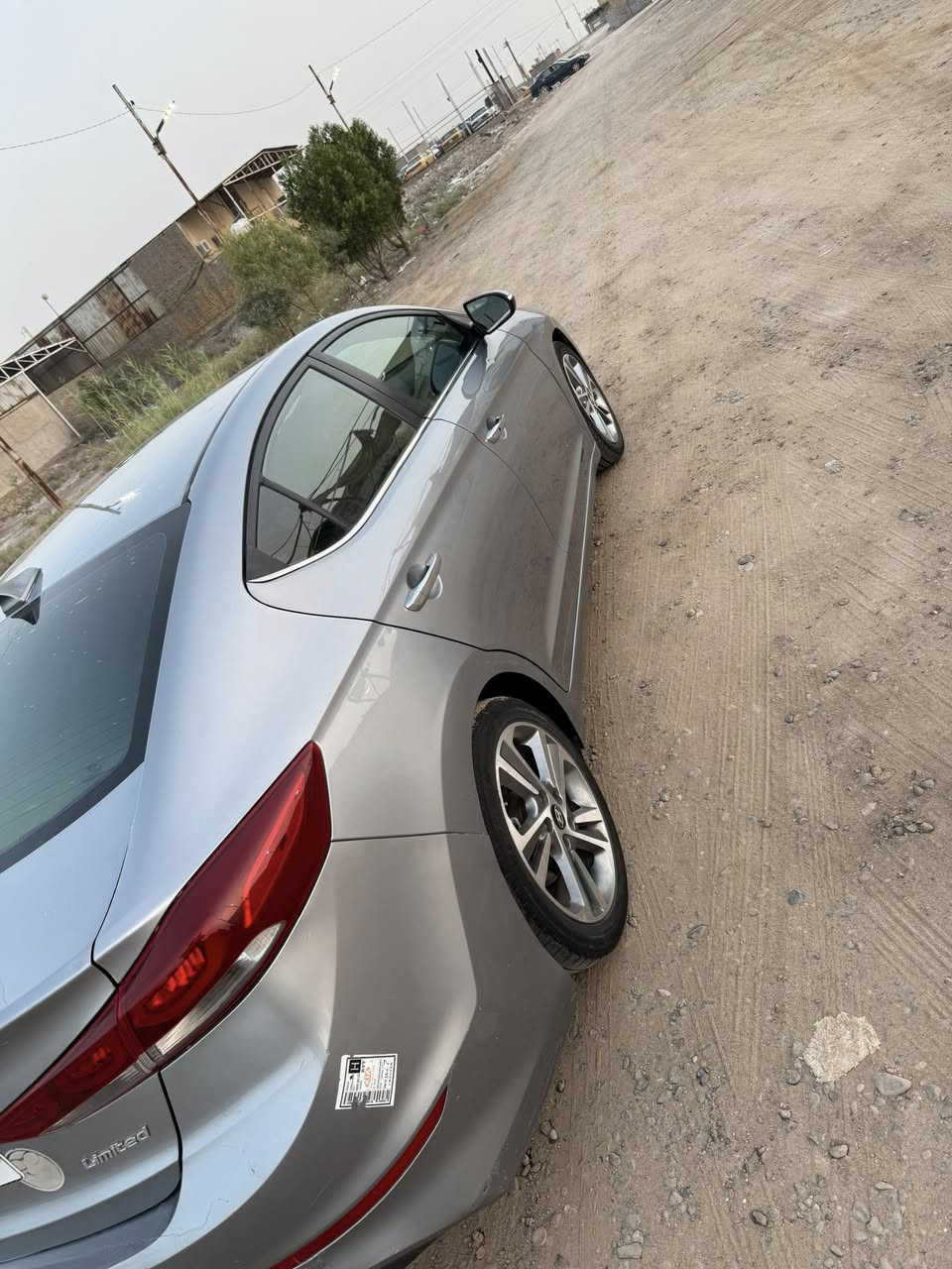 النترا موديل 2017 لونها بحري لمتد أمريكي تبديل فقط بنيد وجاملغ الأيمن بدون دواخل مواصفات بصمة كشنات جلد حدادية مكينه كير تبريد تدفئة السيارة جاهزة  امداور ثاني يوم سعرها 122 وبيها مجال قليل والشراي يتصل *********** متوفر واتساب ماسنجر واتصال مكاني ناصرية سوق الشيوخ
