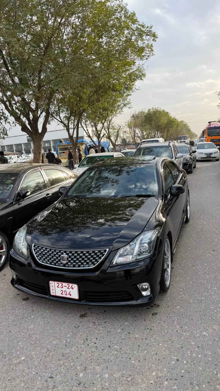 ئەم شاینە بۆفرۆشتن ٢٠١١ مەکینەی ٢٠٠سەتە مەکینە بچوک گیر گەورەی دەبل یکۆ 
٤یایەو ویلی لۆک لۆک دەعامی بۆدەعامی بەشەرت 
سەیارەکە تازە داخلە کامل کەمل مە سروفکراوە
هەمو گیانی بەشرت لەکەلارم 
***********📦📦📦 كالار, السليمانية
