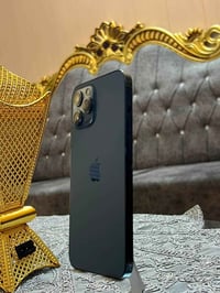 آيفون ١٢ برو ماكس • ١٢٨ • بطارية ١٠٠٪