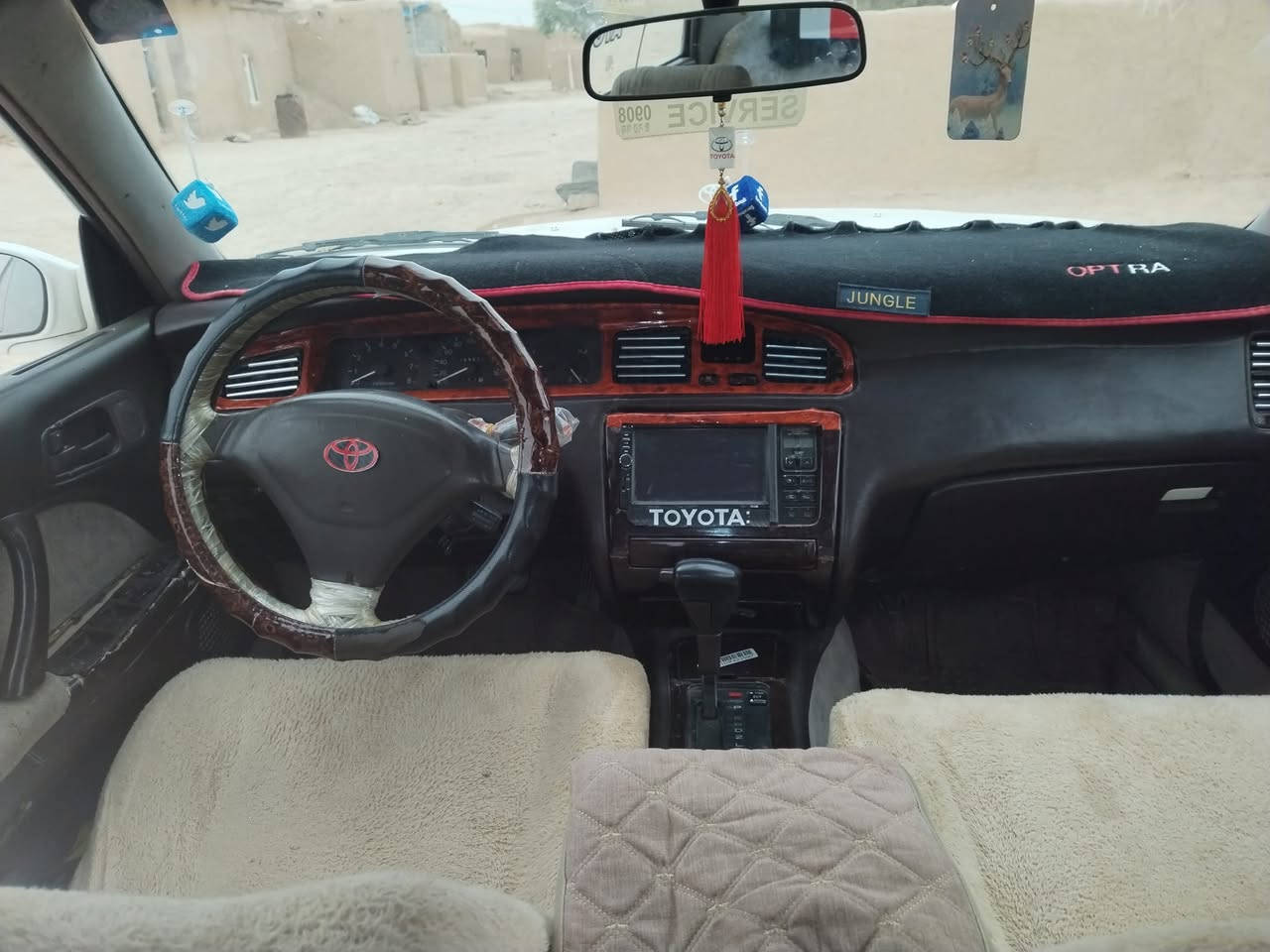 السلام عليكم بطة لبيع رقم. نينوى دفتر بنزين موجود محرك كير شرط صبق يم  قبق البنزين بشبر السعر 65 وبيهة مجال  المكان كركوك رقم الهاتف ***********
