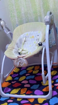 كرسي أطفال • كهربائي • مستعمل