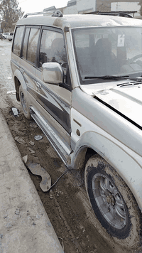 السلام عليكم من رخصت الادمن بايجرو 92 محرك بطه يسره بلاد رقم مثنى سنويه مامنتهيه السعر 32 وبيه مجال مكانه بابل الحمزه الغربي الفرعي والله مكلف بالنشر اتصل على هذا الرقم وبيه واتساب ***********١
