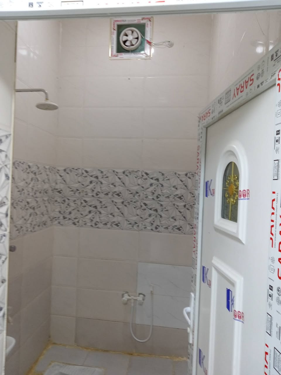 🏠 دار سكن للبيع ١٠٠ متر🏠 طابو زراعي سند 25 تحويل بسم المشتري  مباشر ♦️♦️♦️
مجمع المصطفى قرب دور النسيج نهاية شارع القوس🌿♦️💚
يتكون من استقبال صاله مطبخ غرفه نوم حمام داخلي وخارجي بناء حديث طابوك الاساس والصطح  صب كونكريت 🏠🌿🏠♦️
ارضيه بورسلاين كله سيراميك درجه اولئ كامل من كلشي  الشارع تبليط وإنارة ليلية بيت كلش حلو نظيف بناء درجه 🌿 اولى السعر ب٤٦  وبي مجال اي استفسار خاص او واتساب 📞
‏‪***********
