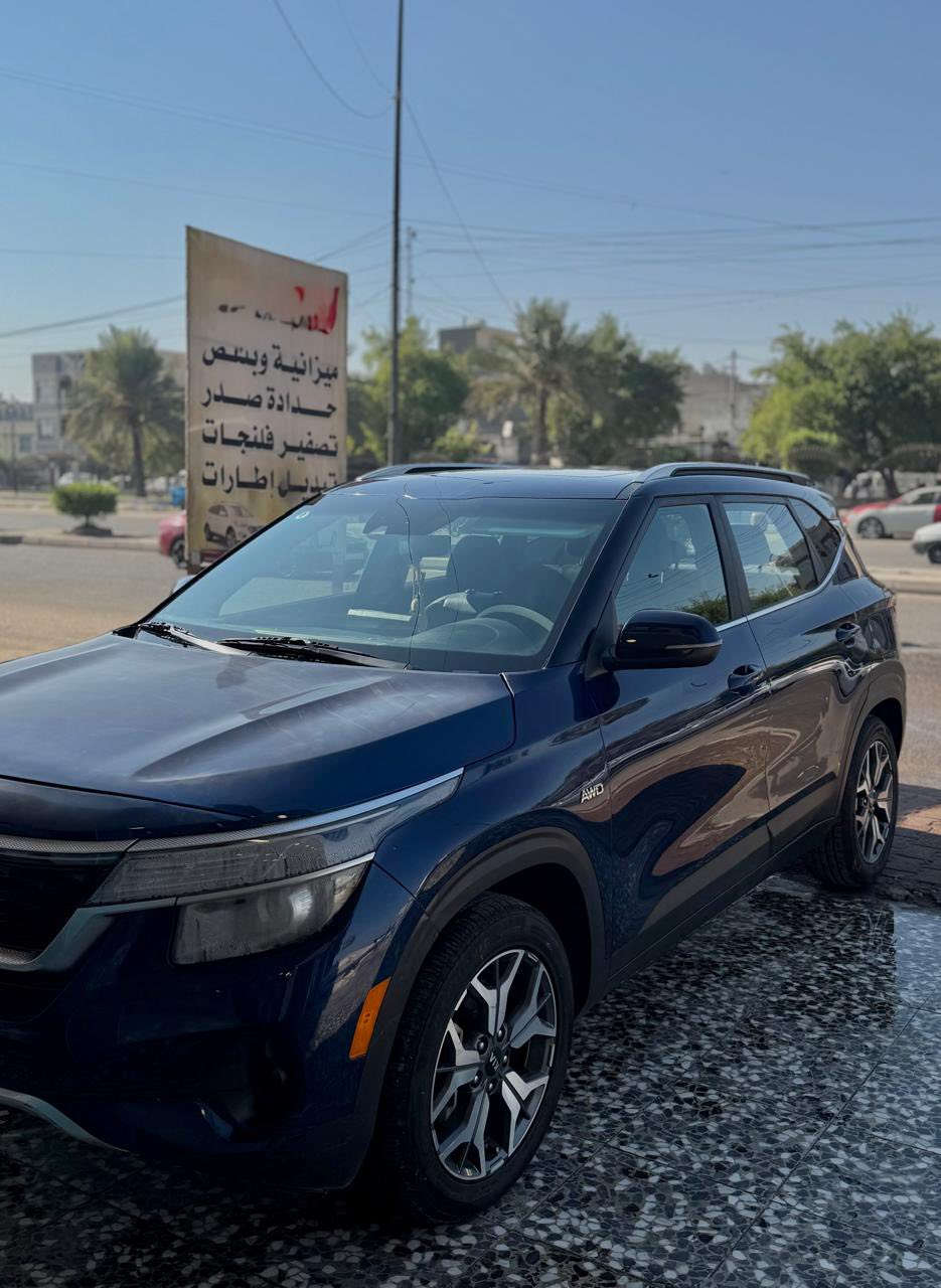 السلام عليكم كيا سليتوس موديل 2021
حادث السيارة دعامية وماصدة والبنيد نفسه راجع
مكفولة الشواصي وباقي السيارة 
السيارة بااسمي رقم بغداد الجديد تحويل مباشر 
السنوية جديدة
مواصفات السيارة
فئة EX 
بصمة تشغيل عن بعد و ابواب وصندوك
محرك 2000 دوش المرغوب ومكفول مع الكير
كشنات جلد ومخملي 
اشاير المري
رادار امامي وخلفي وجانبي 
تدفئة كشنات 
تدفئةسترن
شاشة كبيرة
كامرة دوارة 
سستم صوت 
تو ويل
تبريد قطعتين
الانارة الداخلية لمس
اوتو ستوب
تحديد مسار
قيادة ذاتية
توقف ذاتي 
تنبيه عن مغادرة المسار
كروس سرعة
مانع انزلاق 
ويل كب بلادي حساس
حساس 360 درجة
وضعيات قيادة سبورت وسمارت ونورمل 
بك لايت لد 

وبعد بيها مواصفات 

سيارة جاهزة وكاملة من جميع النواحي 

سعر السيارة 160$ ورقة وبيها مجال 

مكان السيارة بغداد-اليرموك

للاستفسار اتصال ***********
