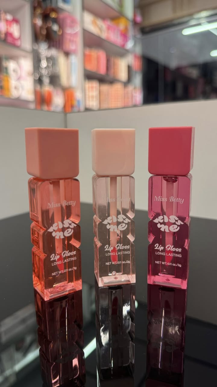 عرض ناري ناري🔥🔥ولفترة محدودة (3ايام)
اي قطعة داخل المنشور بس بــ(1000) دينار 
اختاري واحجزي قبل نفاذ الكمية والفترة
ويدللون علينا متابعينا وزبائننا الكرام الا اشبعكم عروض
وبالمناسبة مسوي عروض بالاسعار على جميع منتجاتنا داخل الكوزمتك
للحجز ***********
او المراسلة ع الخاص وكل الهلا
لدينا خدمة توصيل لجميع انحاء بلد وبس بـ(1000) داخل بلد
#كوزمتك_ليا_بيوتي اختيارك الافضل والانسب 
عنواننا:شارع العريض مجاور حراير 
#متابعين
