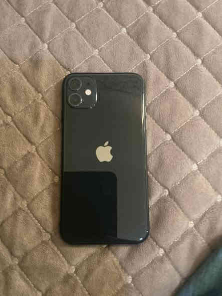 ايفون 11 عّٱدي𖤾 نورمال كلشي ما مبدل
البطاريه 89 الموبايل شرط نموذج m 
الرقم *********** واتساب 
السعر 275

