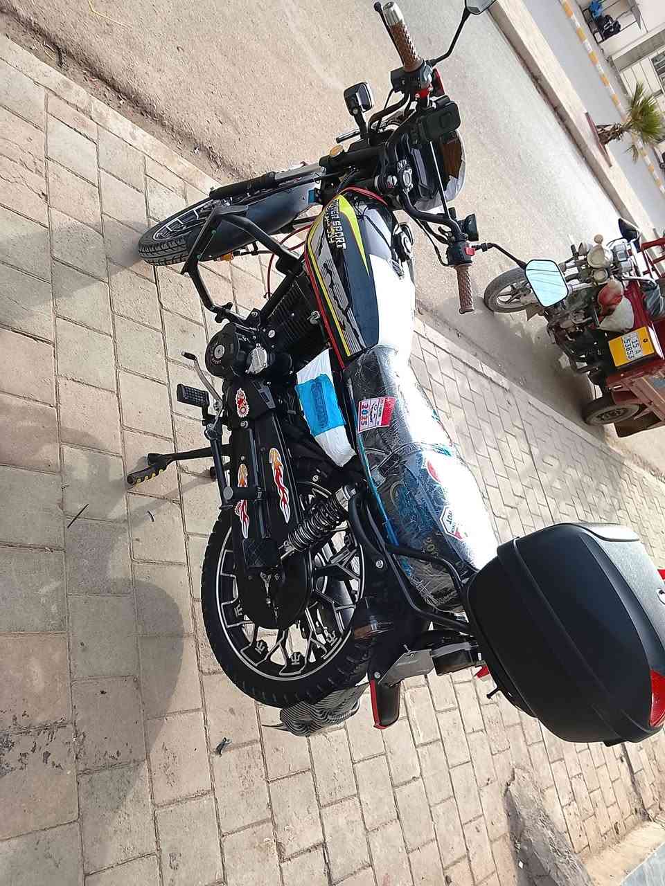 سلام عليكم عندي موطور للبيع موديل 2025
السعر 950وبيه مجال الشراي يتصل الرقم ***********
