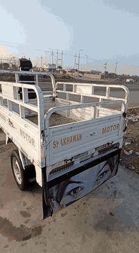 السلام عليكم ستوته للبيع فحل محرك ما مفتوح موديل 2023 مكاتبه ومن فيس بيها السعر خاص مكان بيجي ***********
