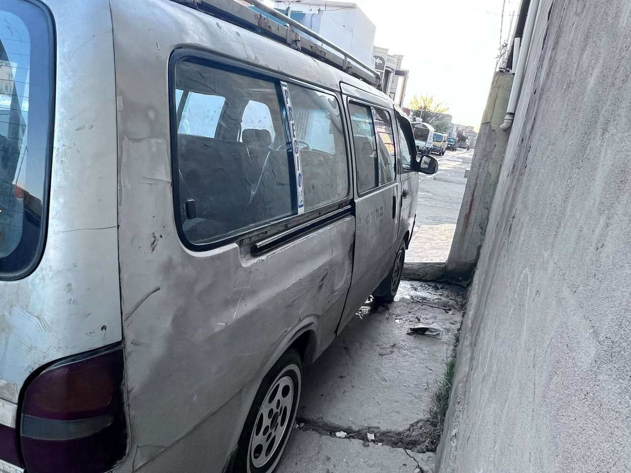 كيه بريجو للبيع موديل 96  سنويه 27 بشهر 8 مصفره مرور و هيه
محرك نفخ و الشاصي النفر مصلح 
السعر 42 
رقم الهاتف ***********
