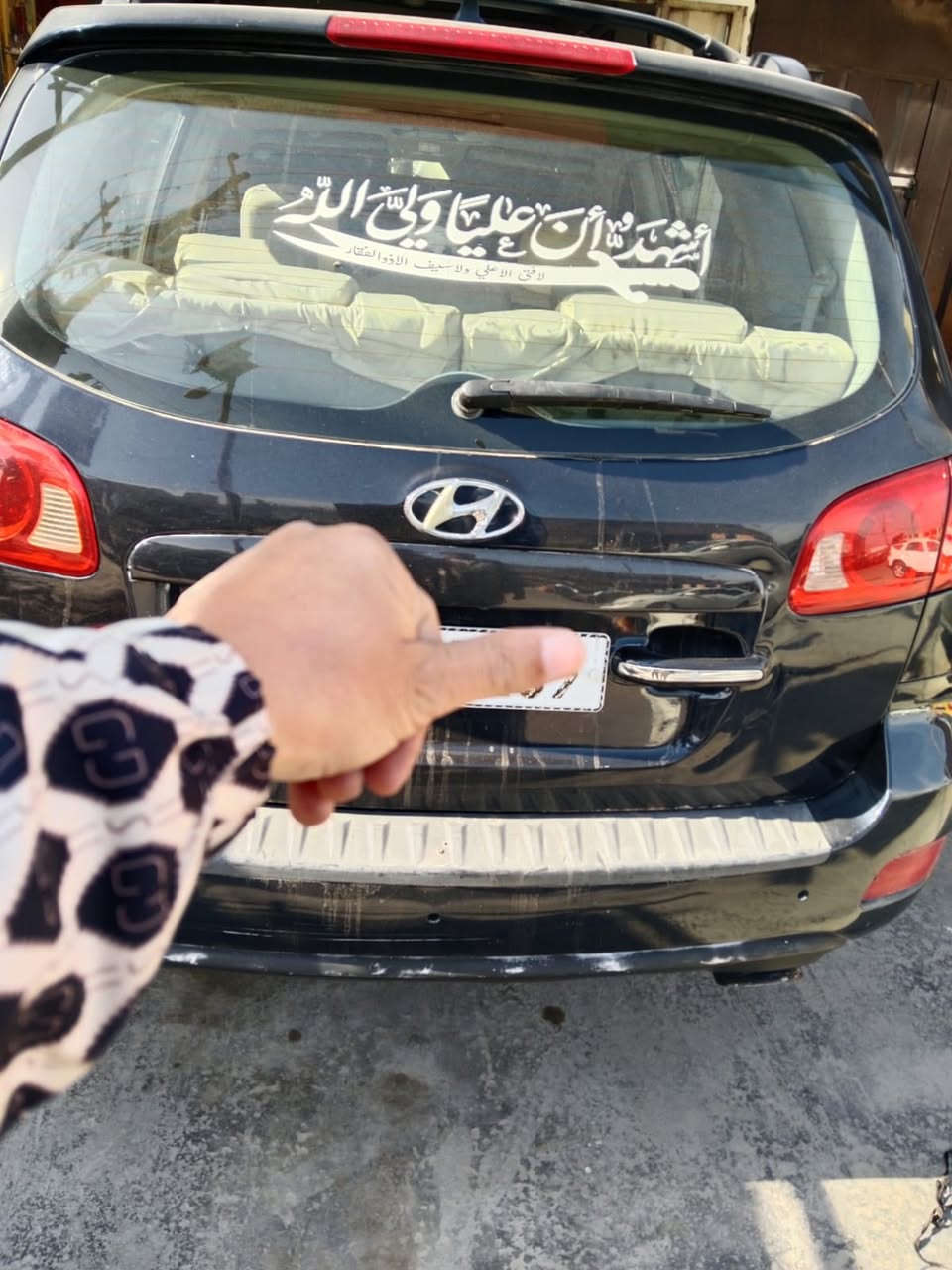 للبيع سنتافيا موديل 2007 لوان اسود سياره بيه قماره مبدله مكينه هسه شاده جديده مشط كايم تجي شوف بعينك سياره رقم بغداد دولي بسمي تحويل شوكت ما تريد سعر 110 ورقه وبيه مجال سلايت يشتغل 
مكان بغداد الحسينيه  ***********
