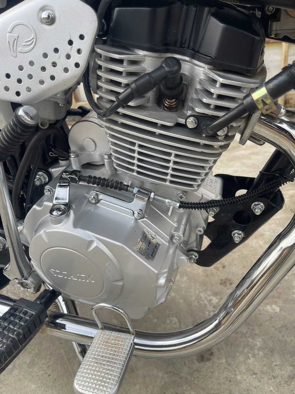 سلام عليكم شباب 🤍
سيفان للبيع موديل 25 دراجه بعدهه زيرو وستخدام شخصي ونضافتها كدام عينك خير من الله  ✔️

دراجه زيرو بمعنى الكلمه 🔥 

مكفوله كفاله عامه وكلشي بيهه شغال 💯

سعرهه 775 ✅ وبي مجال للطيبين 

ملاحظه شباب بلمعرض كاعد تنباع بسوك ب 950 واكثر  اني دابيعلك جوه سوك 

والي ميعرف بسعارهن ينورنه ب كلمة طيبه 
***********هـ                
مكاني ديالى جسر خرنابات 📍📍
