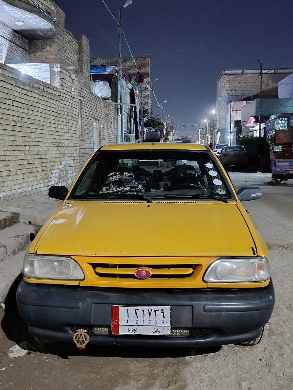 السلام عليكم سايبه للبيع موديل 2013 رقم اللماني بابل سياره كير و مكينه مكفولات
  مصفر غرامات بس هيئة عليه 600 ينزلن من سعره 
تخم تاير جديد صارله أقل من شهر من شاده 
الشاصي الي على يسار معمر بواحد جديد
راعيه يريد مداور
 السعر 29 $وبيها مجال  العنوان الديوانية شراى يتصل بيه خير ويدلل الرقم ***********
