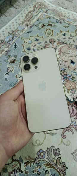 ئايفؤن ١٤ پرؤ ماكس ٢٥٦ گؤلد بايپاسته پاتري ٩٠
شووختي نيه ١٠٠/١٠٠ پاكه نه كراواته وه  
***********
450$ السليمانية
