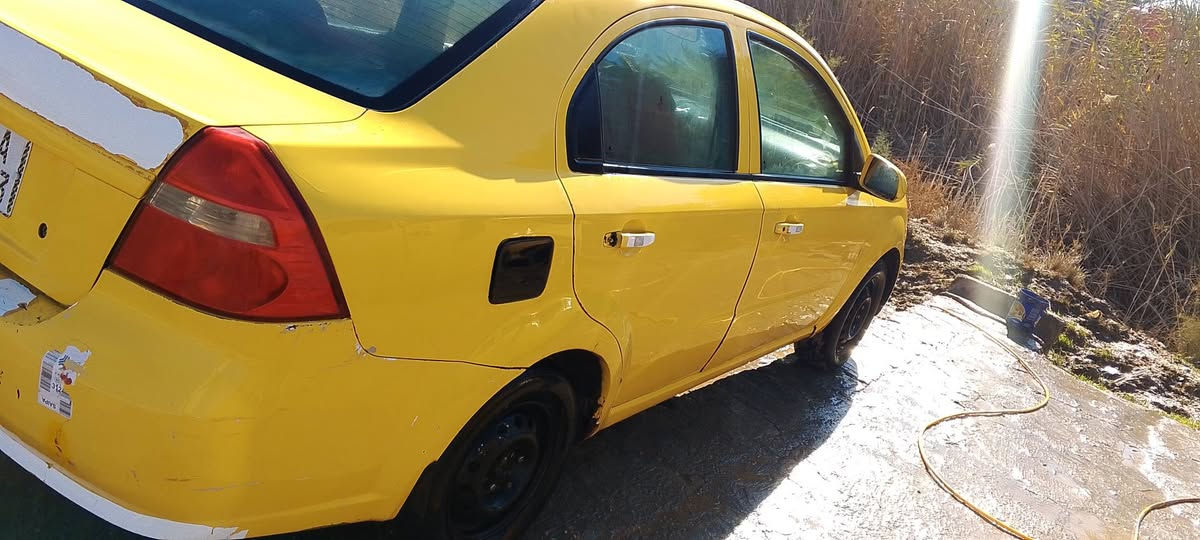 افيو للبيع

 موديل 2007محرك مسكر خليجي 
سنويه ل2030مصفره هيئه وغرامات 
السعر 45وبيه مجال الاستفسار الاتصال ع الرقم *********** مكان السياره بابل الشوملي
