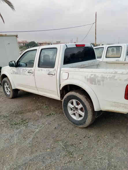 سلام عليكم بيكم مال مزاد مديل 2005سعر 45بيه مجال مكان ديالى خانقين ***********
