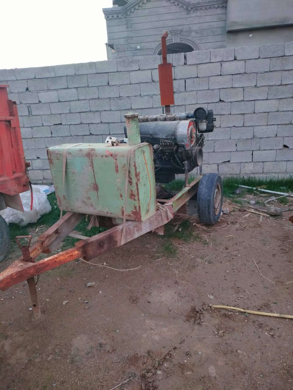 مولد دويز سته اسلندر مامفتوح بيه برغي بعده جديد مولده (50kw (62,5 kv اصلو كوبلن بس حورته قايش علمود المجر لتحويل وغراض الكوبلن مع الشاصي البلادي موجودات  سعره ٣٠ ورقه وبيه مجال المكان الحويجه رقم الهاتف ***********
