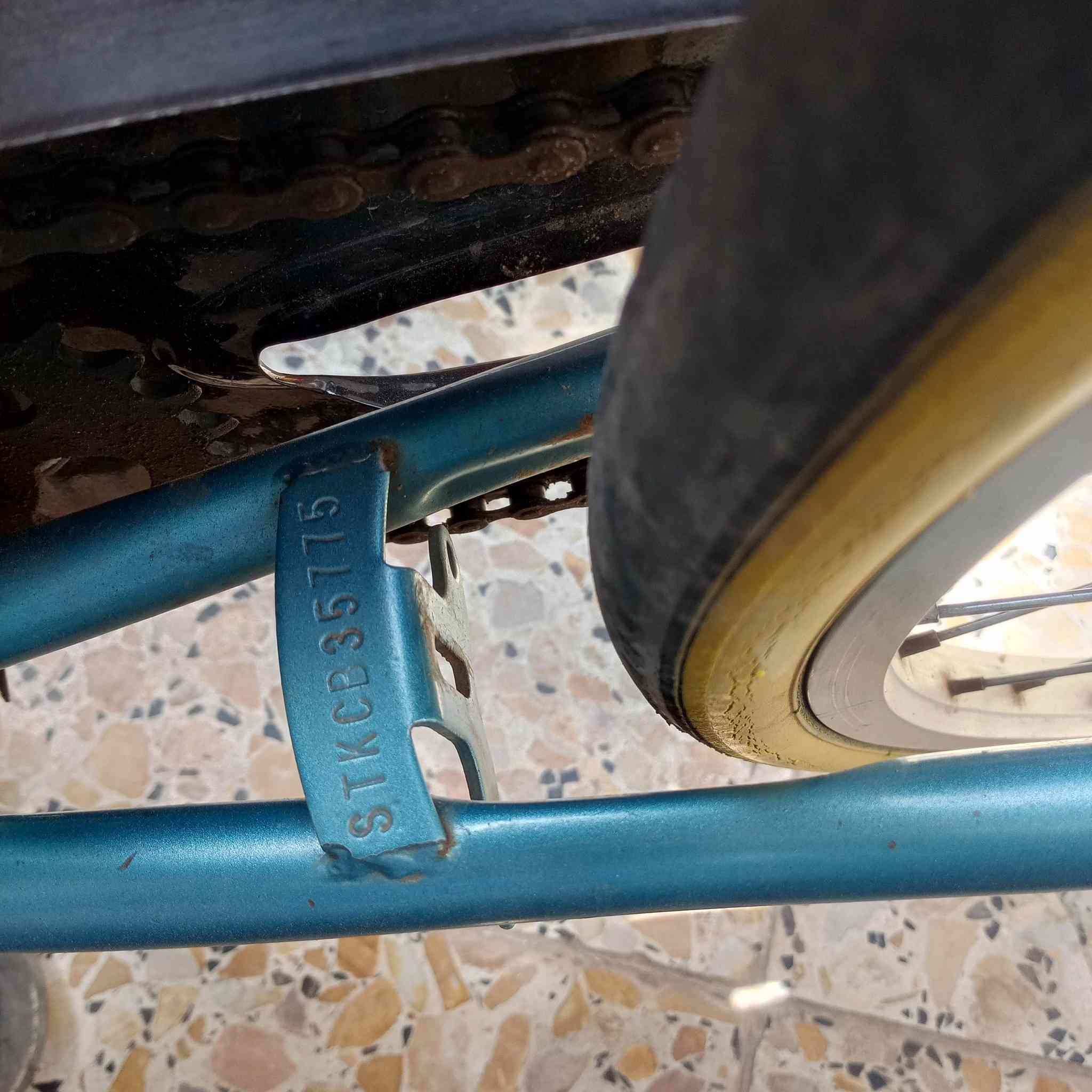 السلام عليكم بايسكل البيع حجم 26 بكان شعله الدوانم سعر80 بي مجال رقم الهاتف ***********
