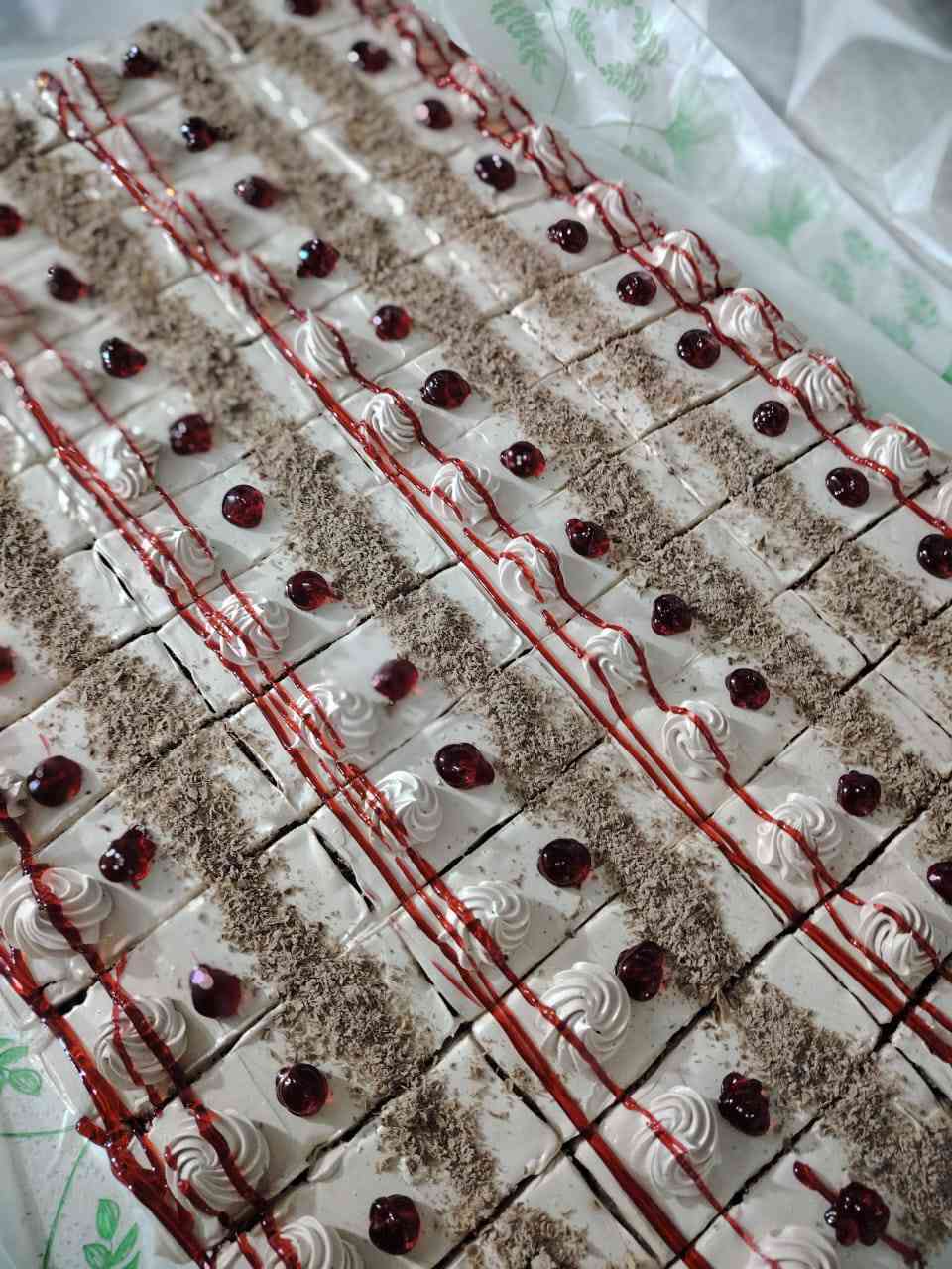 تم تجهيز خطوب200قطعه ألف مبروك الحجز قبل يومين قبل المناسبه*********** الحجز واتساب او خاص يوجد خدمته توصيل الى جميع احياء كربلاء
