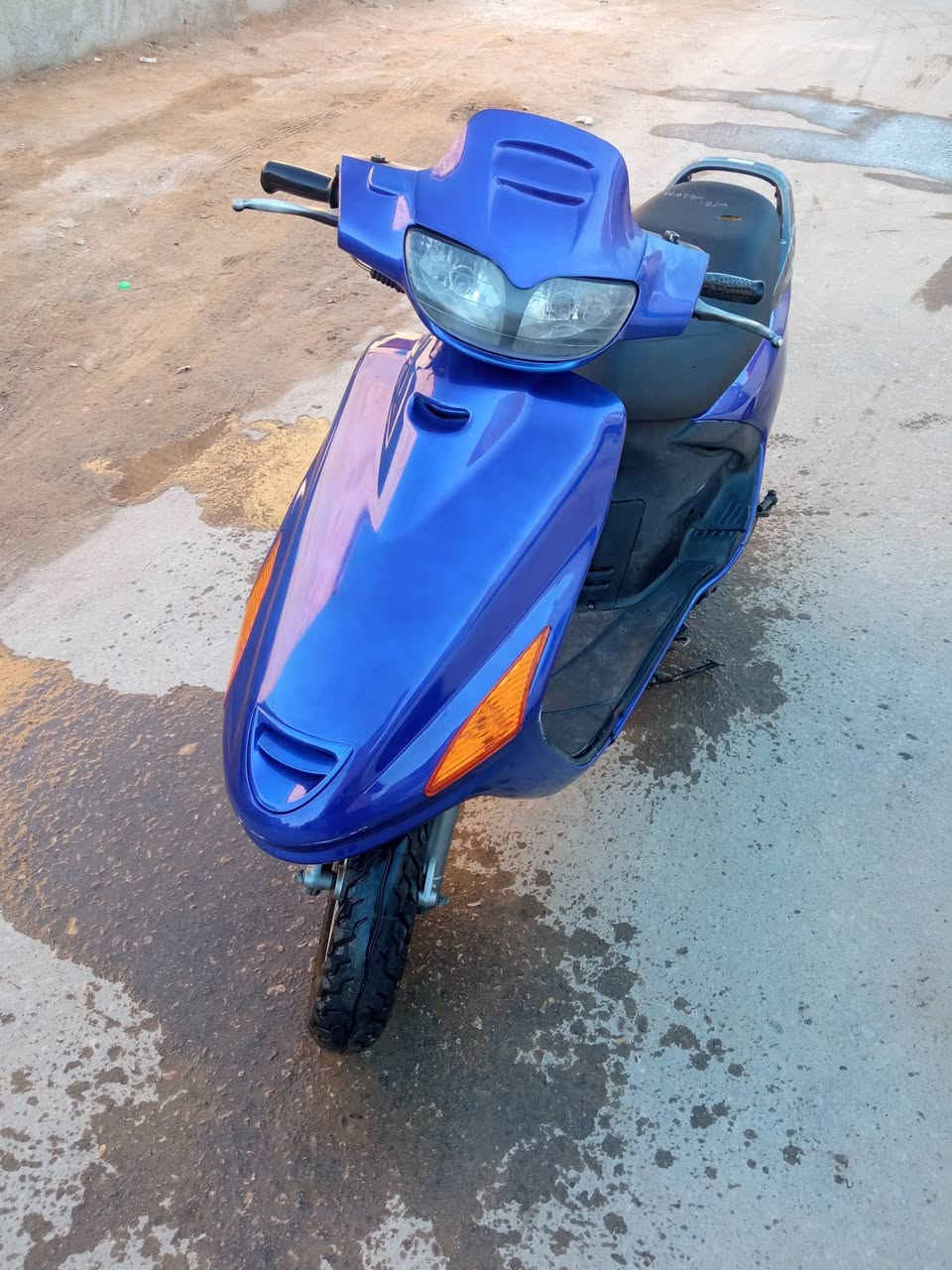 السلام عليكم فراشه للبيع محرك مامفتوح بلاديه السعر 550 وبيها مجال مكان نجف الستفسار ***********
