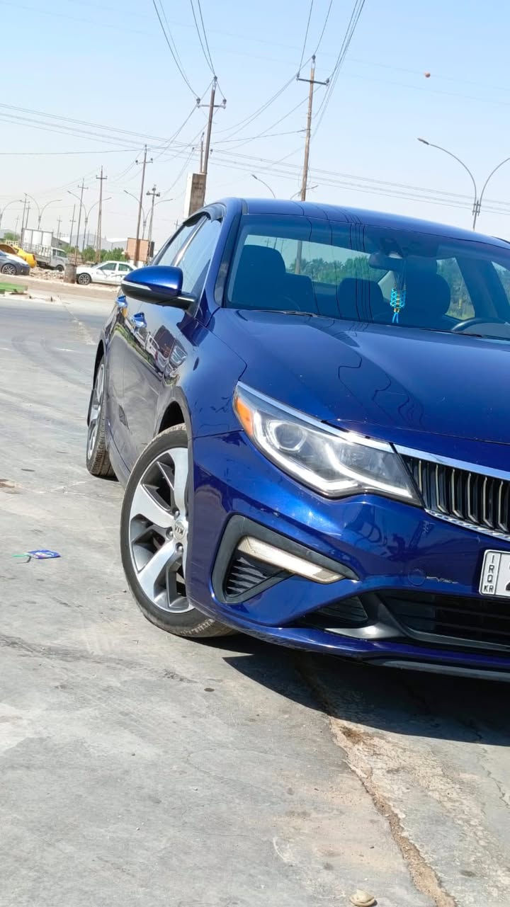 للبيع
كيا اوبتما
موديل 2020
محرك 2400 GDI
مواصفات
فول مواصفات ماعدا بانوراما S
بصمة
بصمة أبواب
صندوق بصمة
تحديد المسار
كروز سرعة
حاكية
تحكمات استيرن
كشنات جلد كهرب
حساسات خلفية 
تبريد بيانو
كار بلاي
نظام ترحيب
مودات قيادة
وبعد بيها هواي مواصفات
تخم تاير جديد

حادثها قطعتين باب وجاملغ السايق تبديل وصبغ بدون دواخل بدون ايرباك
كير محرك كفالة بشرط

مكانها بغداد ***********
