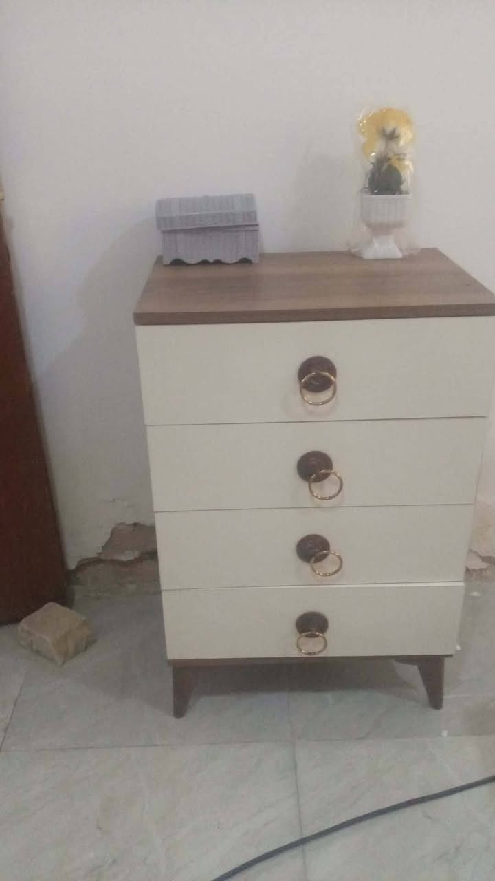 غرفه تركي البيع بغداد سبع اقصر ***********
