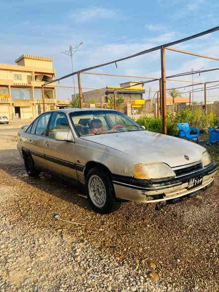 السلام عليكم للبيع اوبل اوميكا كير ومحرك وصدر وتأيرات خير من الله فحص الانبار بيه سنويه وماندل صاحبه السياره تريد باتري وقايش داينمو السعر 12 وبيه مجال مكاني العلم ***********
