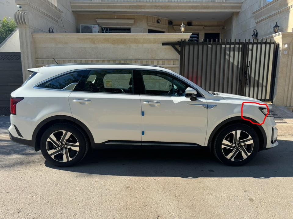 سورنتو خليجية ٢٠٢٣ ابيض رقم بغداد ماشيه ٦٥ الف
كفاله عامه من الصبغ والتبديل (فقط بارد ٣ مكانات محدده بالصور)
حجم المحرك 3500 
٦ سلندر قمارة حديد
‏٧ مقاعد 
بصمتين فتح وقفل الأبواب وفتح وبصمة قفل باب الصندوق الخلفي 
تشغل السيارة عن بعد
شاشة مع ‏كامرا خلفية دوارة 
گير ماوس
هاند بريك بصمة 
‏حساسات امامية
‏حساسات خلفية 
‏حركة المقاعد الامامية كهرباء
‏تحكم فول للمقود مع شفتات
‏مثبت السرعة  Cruze control 
‏المودات والاوامر الصوتية 
‏حجم الإطار ١٩ مع اطارات Good year جديدة 
‏اريل نفكييشن
‏لايت زينون ٤ عدسات
‏اشاير بالمري الجانبية والمري قابله للطي AUTO 
‏نظام مانع تزحلق ABS
‏شاحن واير ليس📲
‏نقطة نزول المنحدرات 
‏بردات ابواب خلفية
‏تبريد ثلاث قطع 
‏درايف مود COMFORT, NORMAL, ECO,‏SPORT
‏اوتو هولد AUTO HOLD 
‏مخرج AUS
‏مخرج USB
‏BLUETOOTH 
السيارة نظيفة جداً، الكشنات والأبواب والارضية مغلفة 
رقم الهاتف *********** لايوجد واتساب
مكان السيارة في ديالى والسونار بين البايع والمشتري

السعر  275 $ ورقه
