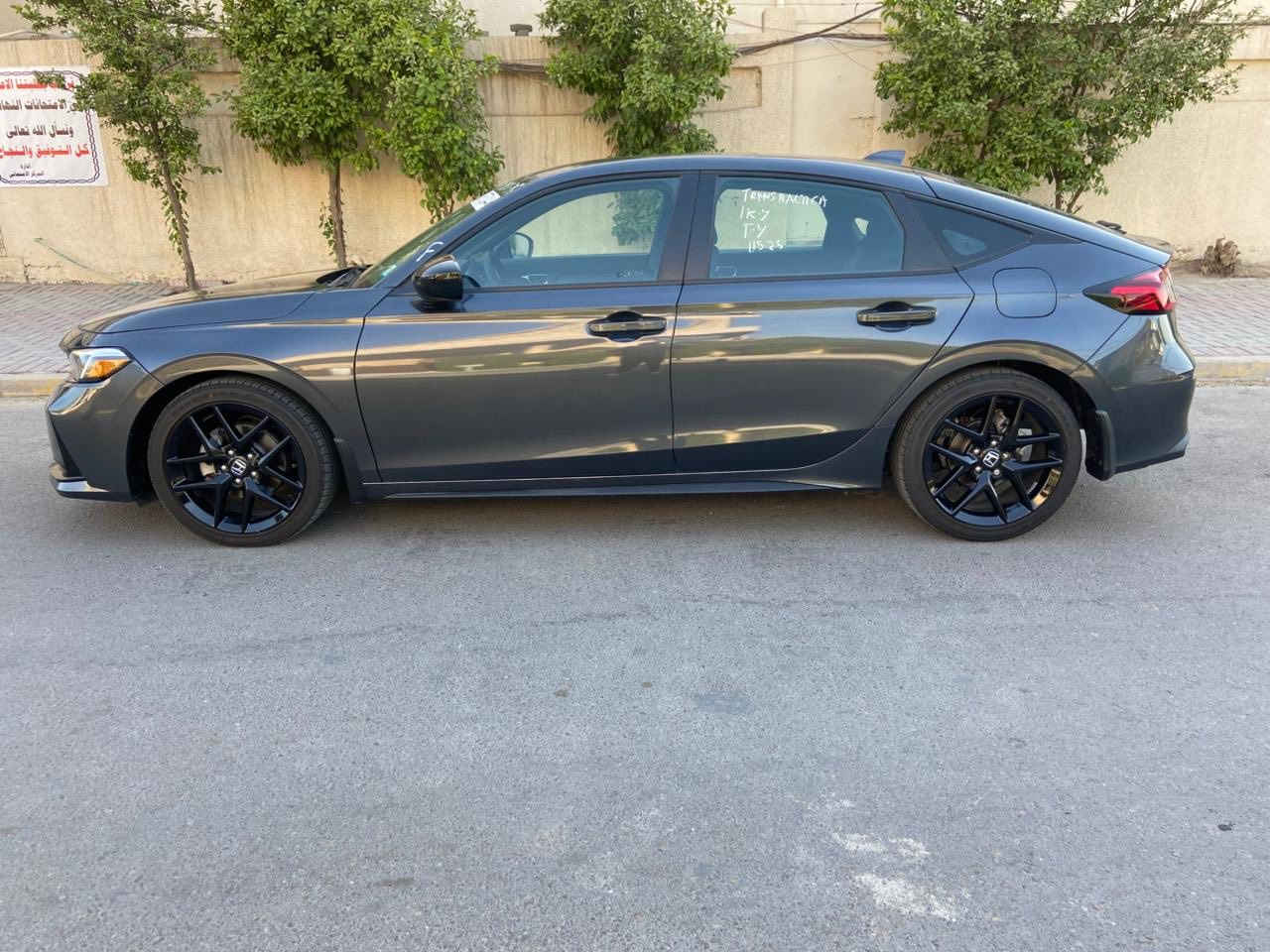 سلام عليكم هوندا سيفك 
هيجباك 2025 حادث 
موضح بل صور جاملغ صباغ بنيد  مصلح
 سياره بدون رقم  ماشيه 250 
كيلو بعد زيرو محرك 2000 
مكان السياره بغداد الحريه
 الدولعي  السعر 143$$بيه مجال بسيط  
***********
