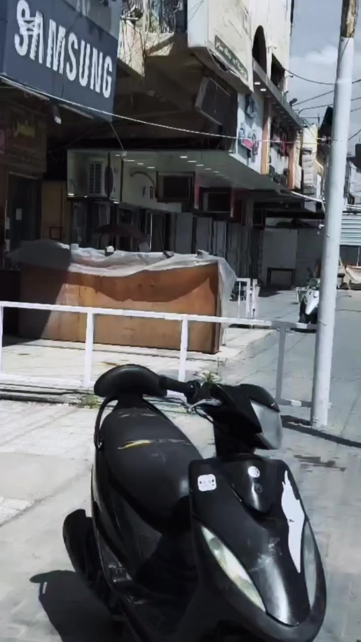 سلام عليكم.....
ماكس عدله للبيع دراجه جديده 
بيها تزويد ويل ودبل خلفي ويدات 
دراجه نكره بكل وكت
مكانها بغداد حي الجهاد السعر 750
***********
