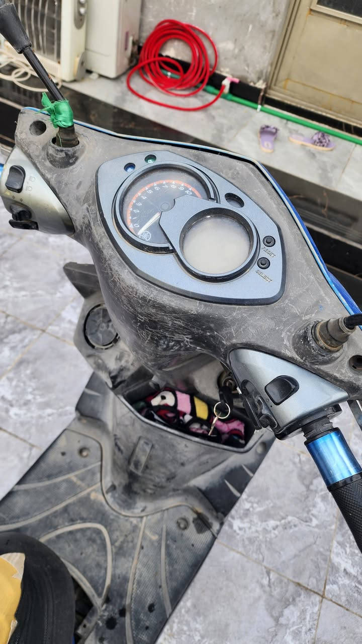 سكنس نظيفه كوري نثيه شغال بس باتري شويه ضغيفه سعر 400 مكان بغداد الشعب شراي يدخل الخاص


**إذا كنت صاحب هذا الإعلان وتريد حذفه لأي سبب، رجاءا أرسل رسالة إلى الدعم الفني**