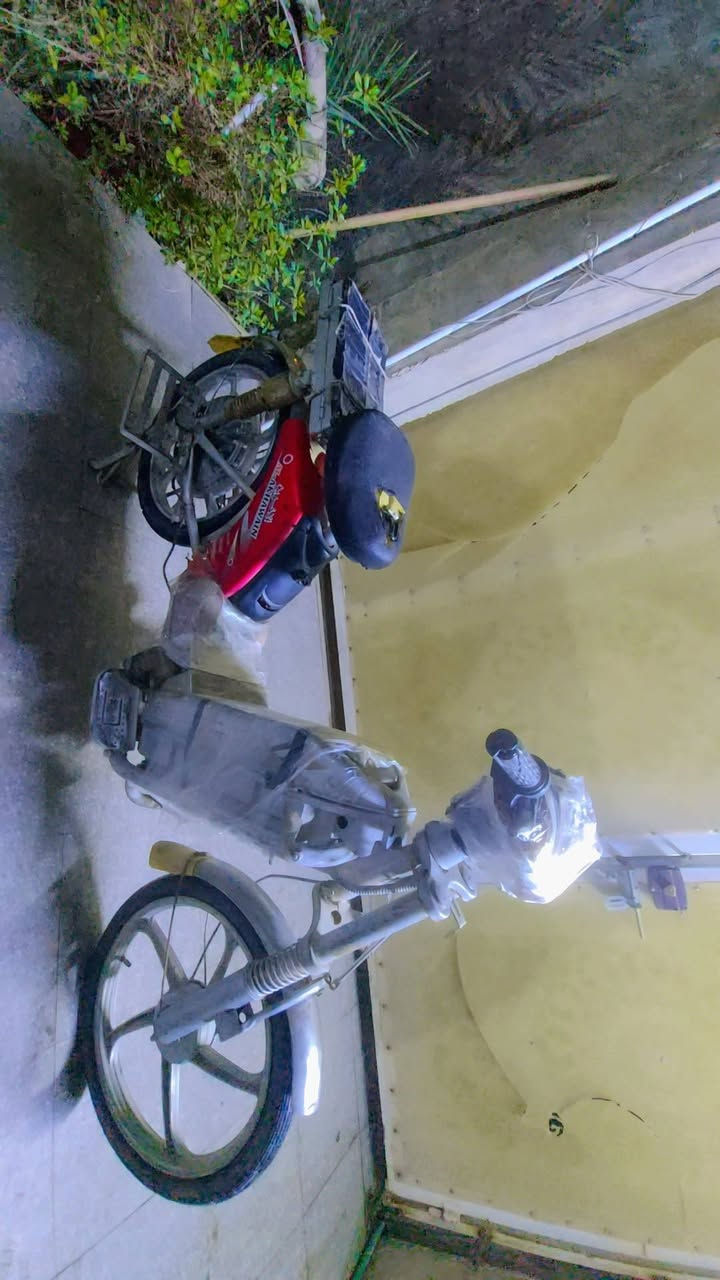 السلام عليكم البيع موطور شحن نوع الاخوين 2016 بس ناقصه الكهربايات مالته ما تشتغل سعره 150 بي مجال مكان الرمادي الخمسه كيلو الرقم ***********
