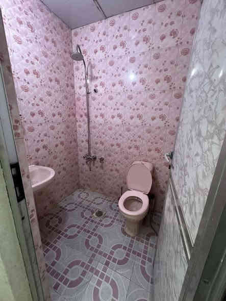 للايجار في السيدية بيت مساحته 100م
يتكون من مدخلين

وثلاث غرف نوم مطبخ صاله خدمات صحيه عدد  3 وكراج صغير

#الايجار 850 الف قفل 

للاستفسار الاتصال على الارقام التالية 

***********
