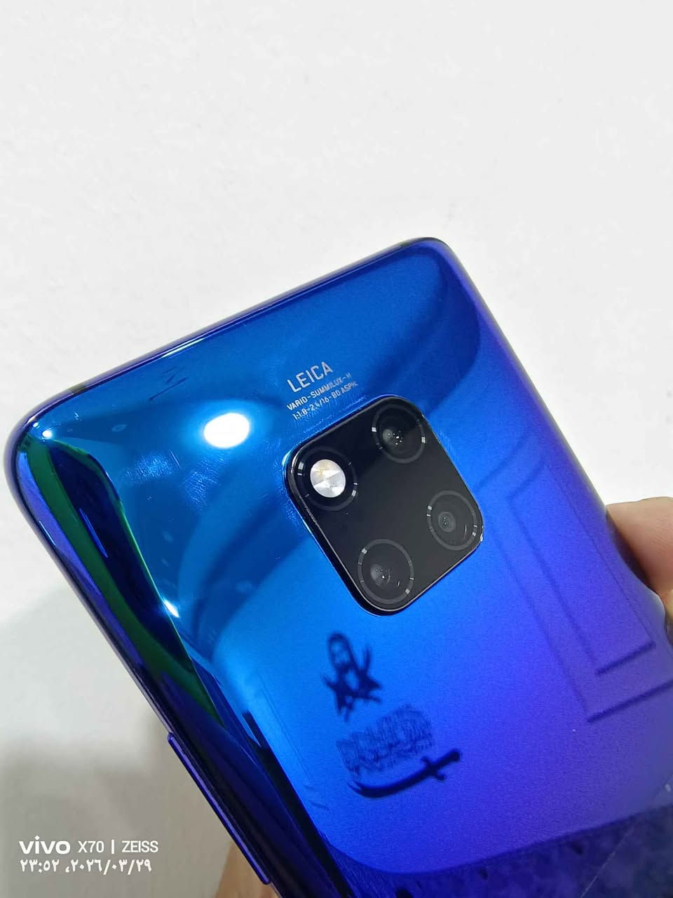 هواوي ميت 20 برو 
انظف جهاز بالعراق ، كان مضموم عندي . 
وياه كارتون فقط و الحافظة الذكية .
بدون شاحنة
سعره 225 البصرة, العراق


**إذا كنت صاحب هذا الإعلان وتريد حذفه لأي سبب، رجاءا أرسل رسالة إلى الدعم الفني**