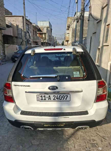 سبورتج ٢٠٠٩ خليجي تبريد تدفئه صدر جديد تايرات جددبيها جاملغ وبنيد مبدلات والدعاميه مكسره اني بدلتها جاهزه من كلشي بس حساس كيلو متر ميشتغل ودبه الزراكات مزروفه فقط 
للبيع ب١١٥ بيها مجال مكاني بغداد الحريه
سنويه باسمي وهزة بعدلها سنه وتسقط 
***********
