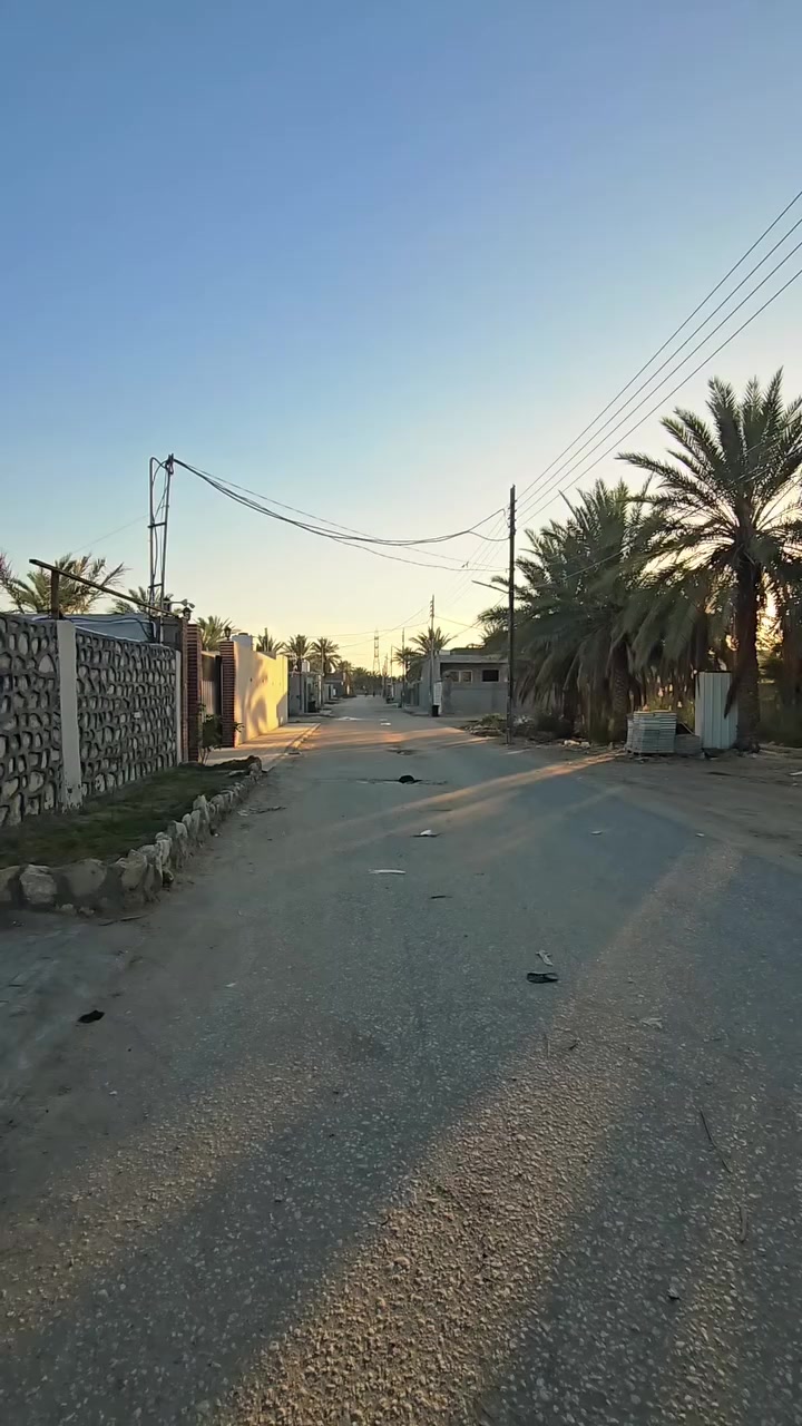 السلام عليكم نص دونم للبيع سند 25طابو زراعي إقرار محكمه وجه ٢١متر
يحتوي على كافة الخدمات العنوان كربلاء حولي ابو مهدي المهندس خلف سايلو كربلاء عبر نهر الهنيديه بالفرع استفسار اكثر الاتصال بالأرقام التالية  متوفر لدينا مختلف المساحات بيوت او قطعه ارضي 
*********** اسيا وتساب 
***********
***********
