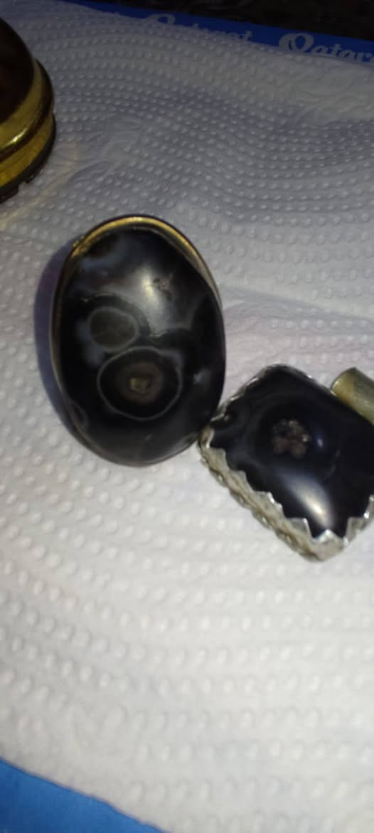 للبيع قلادة سليماني قديمة معك محبس سليماني قديم صياغه فضة الشراي يرسلني خاص


**إذا كنت صاحب هذا الإعلان وتريد حذفه لأي سبب، رجاءا أرسل رسالة إلى الدعم الفني**