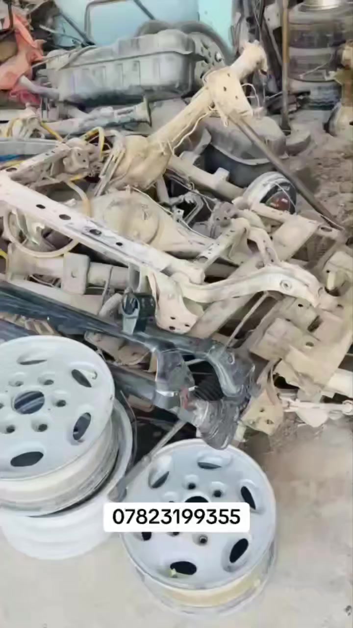 السلام عليكم .ادوات كيا بريجو المكان الكوفه حي ميسان     نهايه الكيات شارع 60
الرقم:    : ***********.
عباس البعيجي
